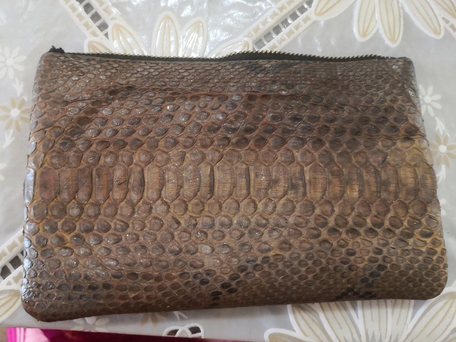 Portofel din piele naturala de șarpe