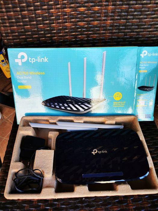Vand router wifi Tp-link AC750 folosit foarte putin perfect functional