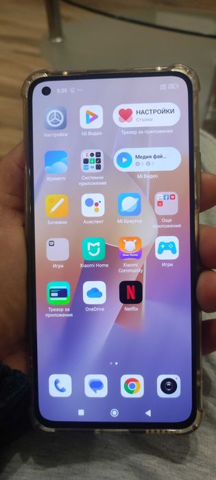 Продавам два броя Xiaomi Mi 11 lite 5G NE