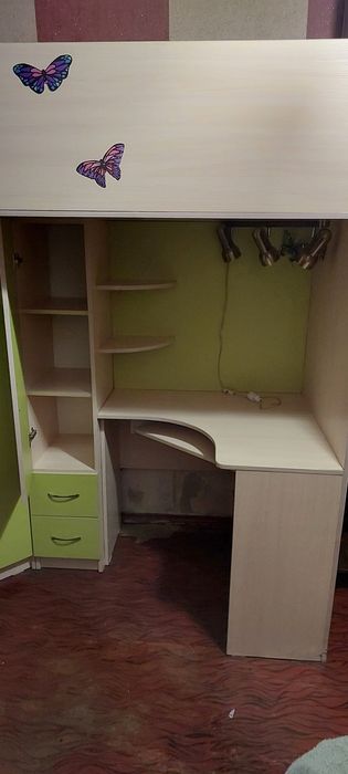 Кровать двухярусная