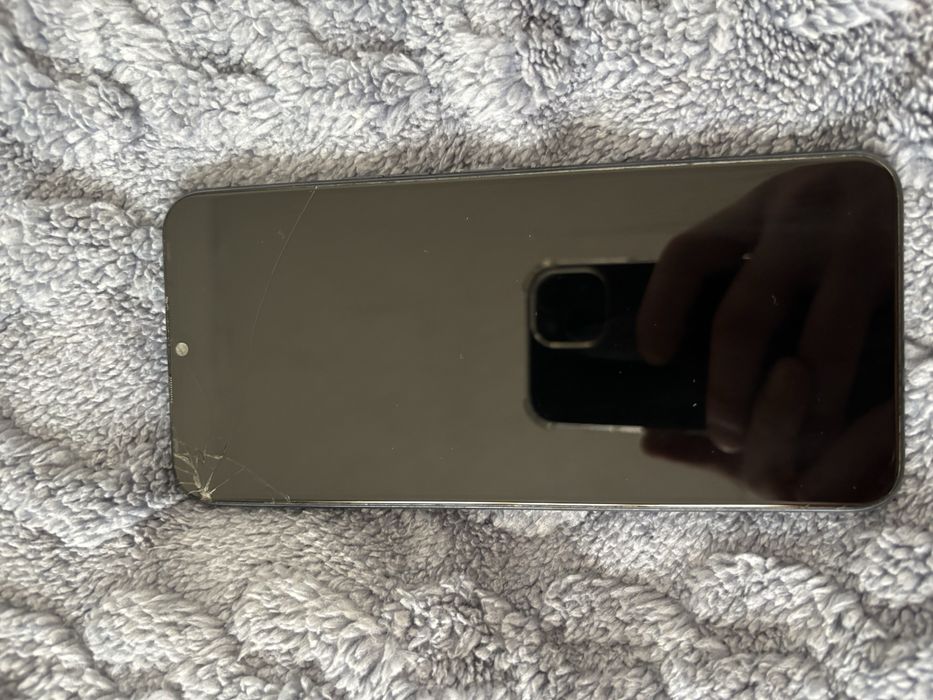 Продам телефон техно спарк