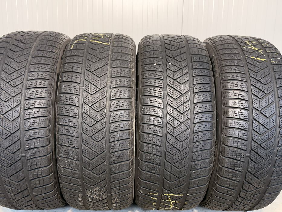 245/45/19 зимни гуми PIRELLI SOTOZERO 3