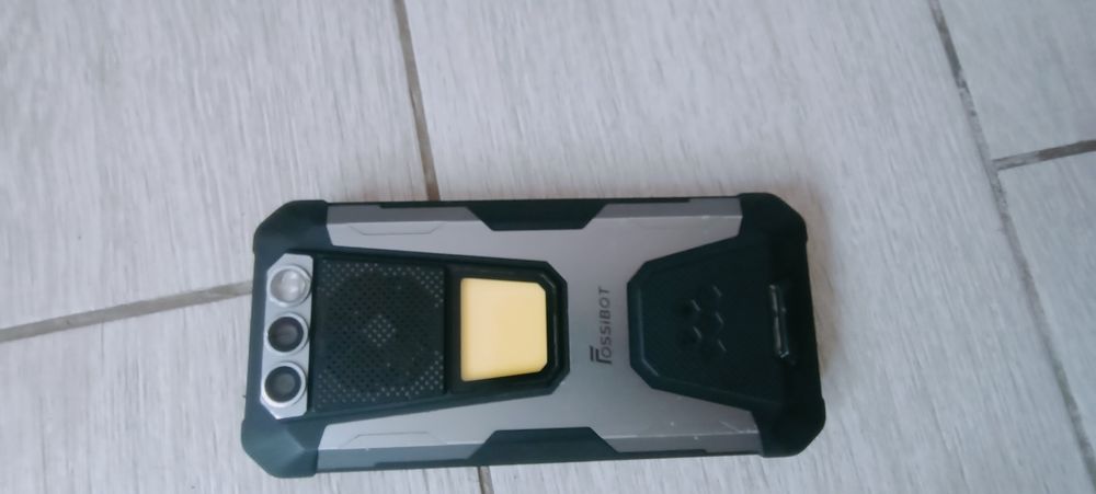 Телефон продам состояние отличное