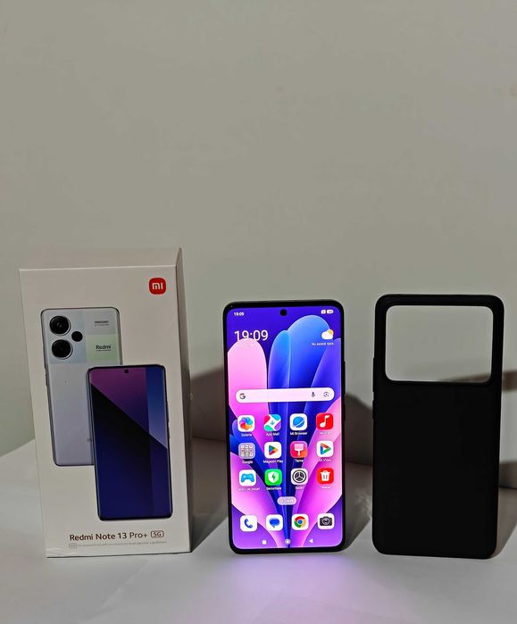 Xiaomi redmi note 13 Pro Plus 256 GB 8 Ram 120 Hz 200 Mp 120 W 10/10