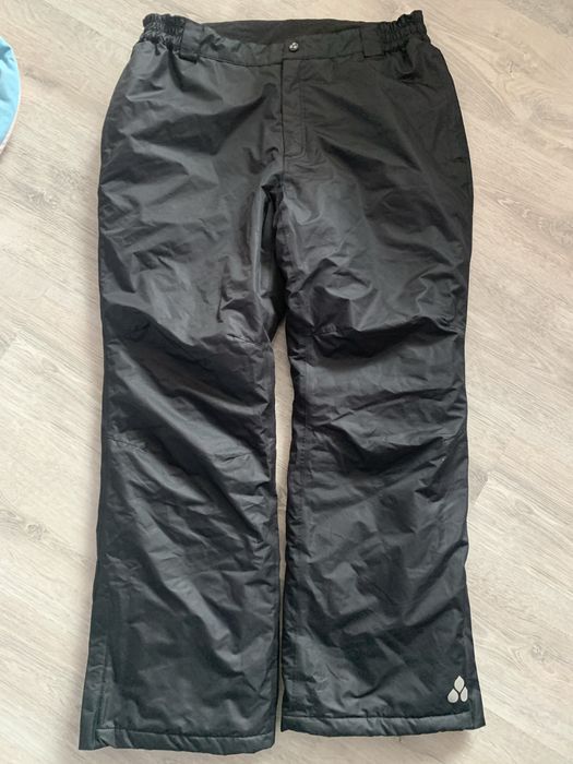 Якета и панталони за ски или планина