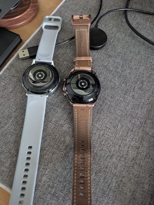 Продам смарт часы Samsung