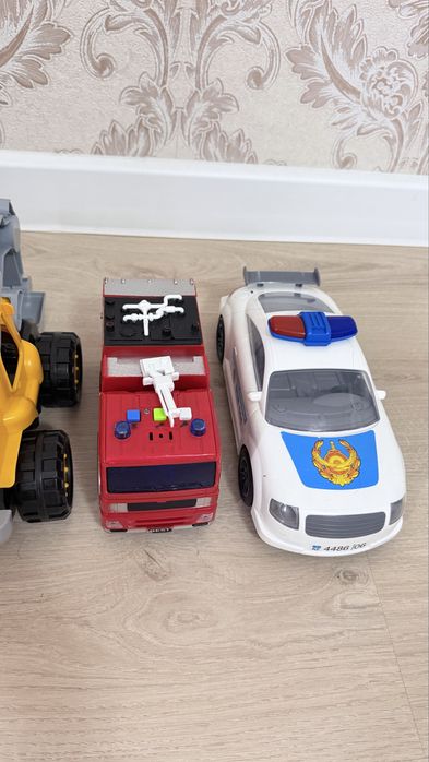 Продам игрушки….