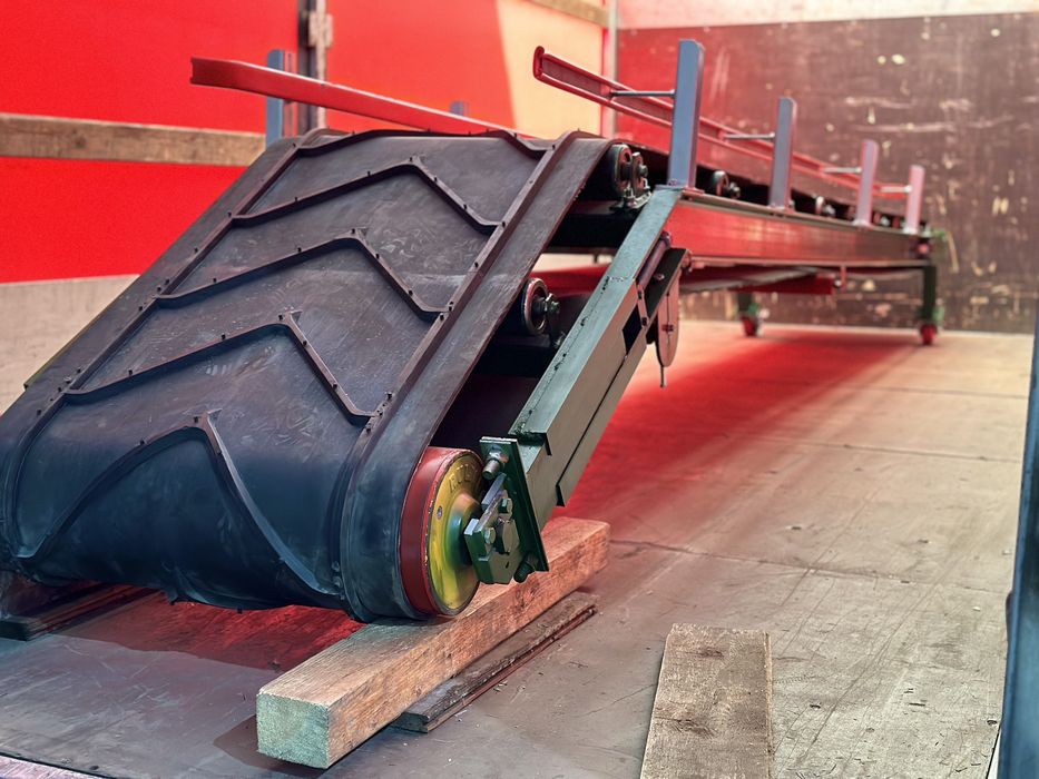 лентови транспортьори