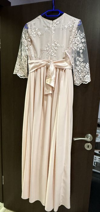 Нова официална рокля