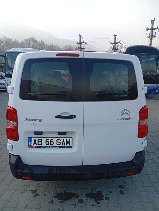 Vand microbuz Citroen Jumpy Space Tourer 8+1 locuri, recent din Franta