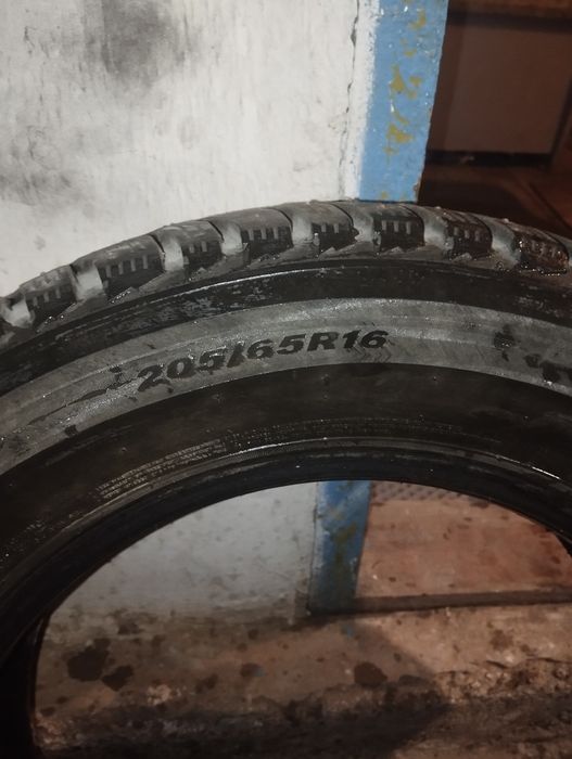 Продам зимние шины