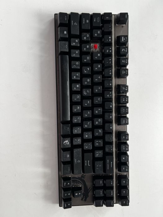 Продам механическую клавиатуру