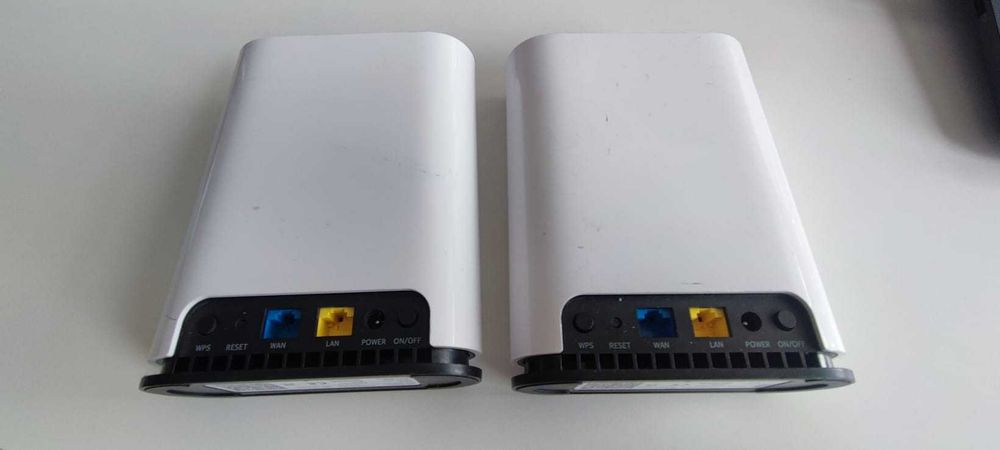 Set 2 Routere Nokia Beacon 1 Mesh WiFi 5 AC1200 cu incarcatoare