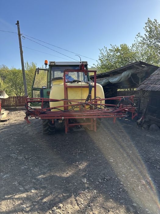 Aparat de ierbicidat Rau