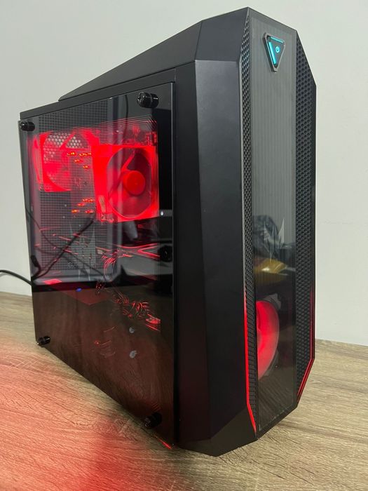 Геймърски компютър Acer Predator | i7-10700F | RTX 3070 | 16GB RAM | 512GB SSD