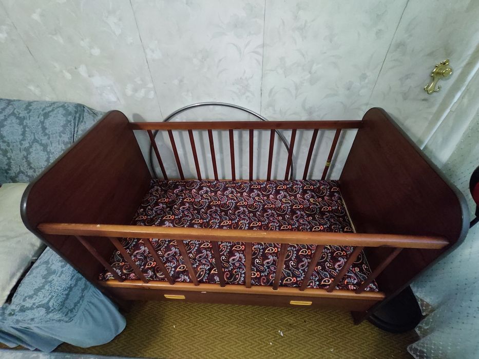 детская кровать Б/У