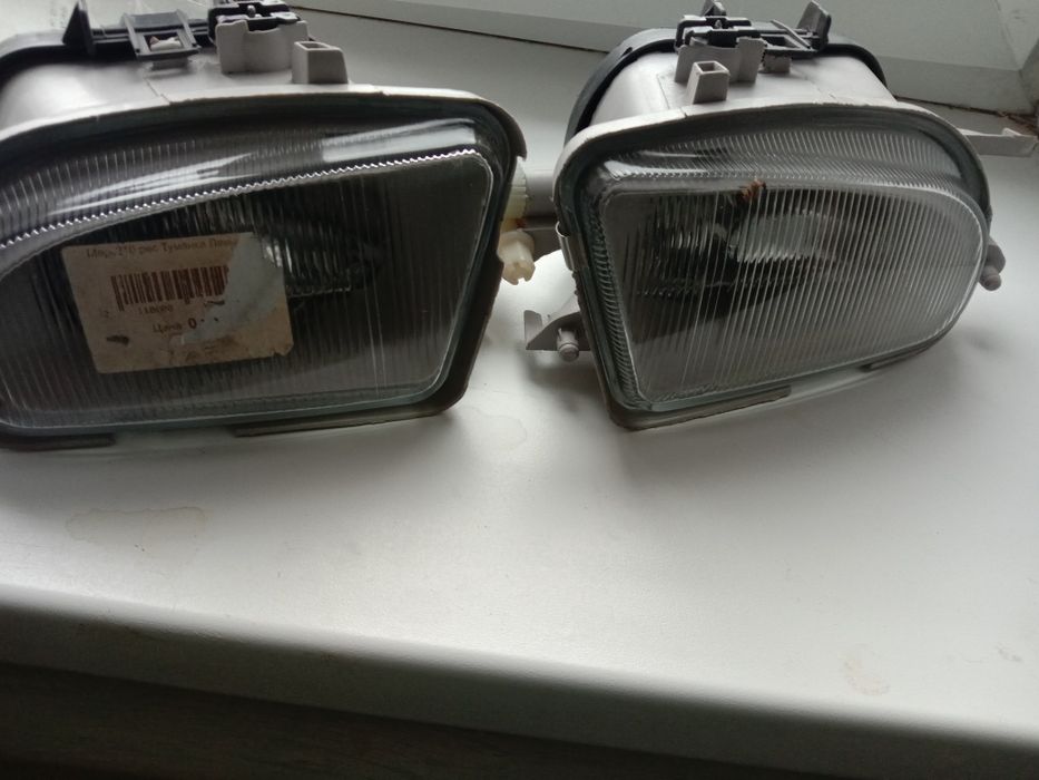 Продам противотуманники mercedes цешка