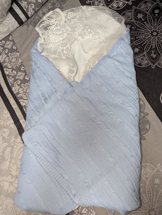 Одеяло на выписку и комбенизоны