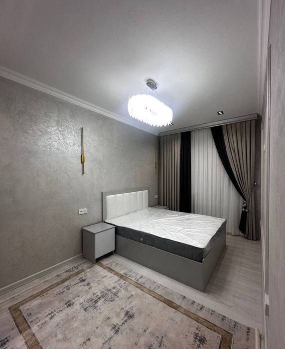 Продается 3х ком квартира, ориентир: Гостиница Россия, 72м²