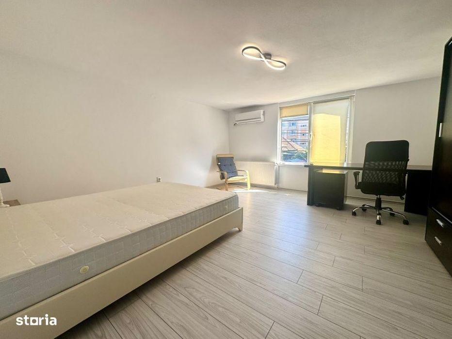 Apartament 3 camere, 65 MP, cartierul Intre Lacuri