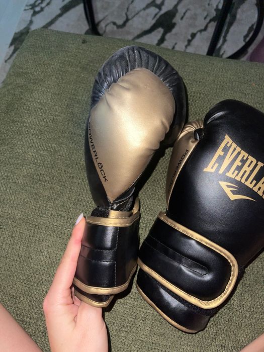 Manusi de box Everlast