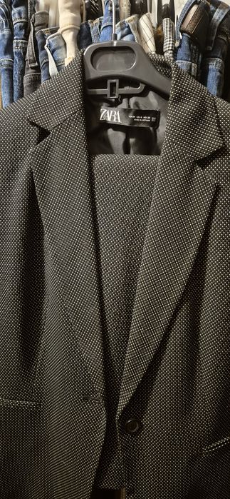 Costum Zara dama nou