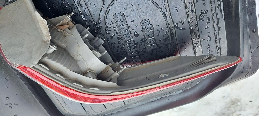 Фонари Камри 40 в оригинале