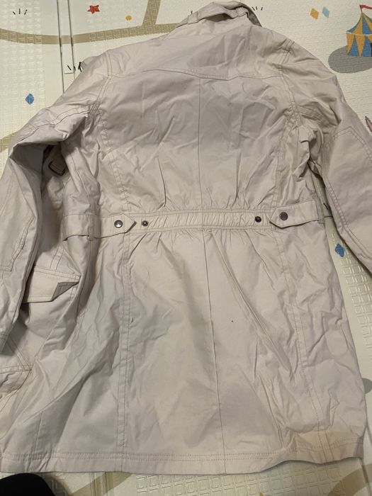 Ветровка Adidas оригинал. Размер 46.