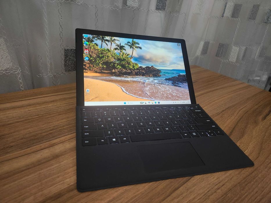 Microsoft Surface Pro 7