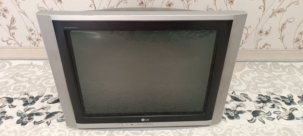 Продаю телевизор