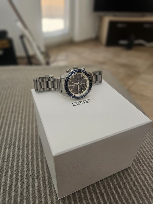 Citizen skyhawk  часовник