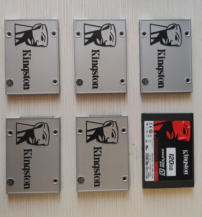 SSD-uri 120GB Kingston