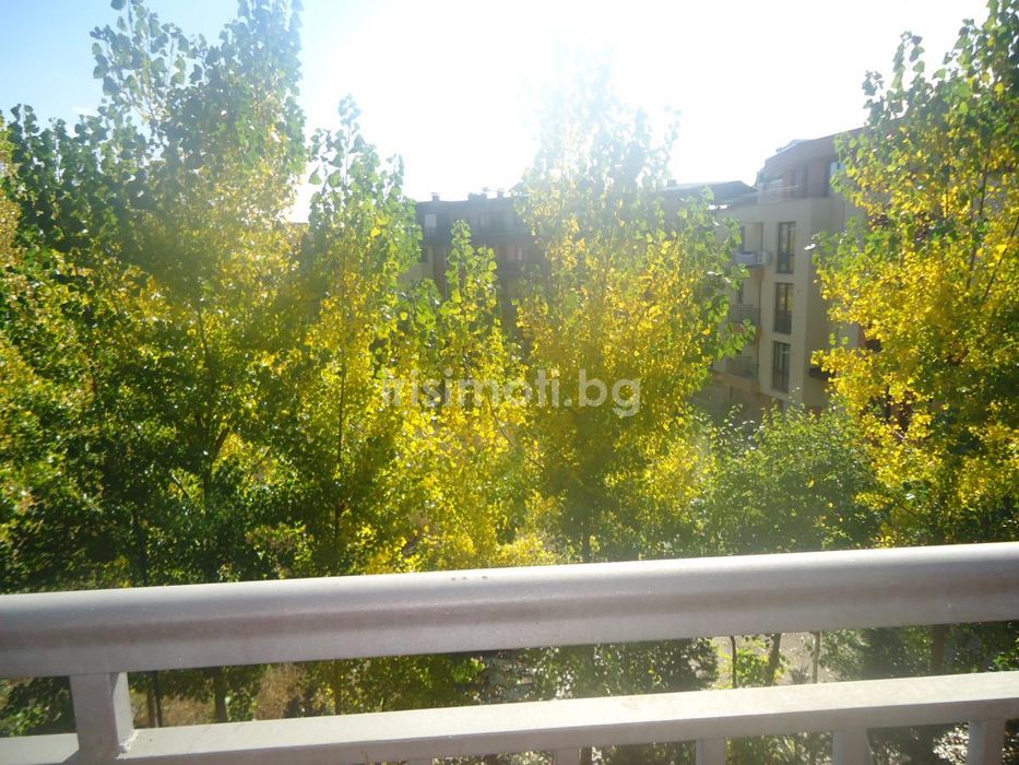 Дава се под наем Многостаен апартамент в София, Витоша - 213 кв.м за 1550 € - Снимка #4