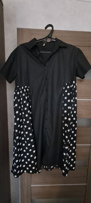 Продам женские платья