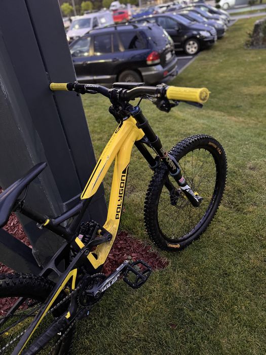 Polygon collosus dh7