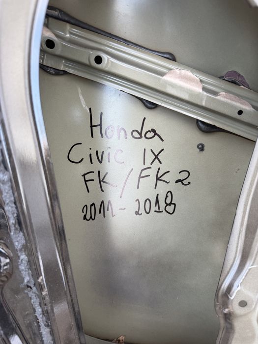 Задна лява врата Honda Civic 2011-2018