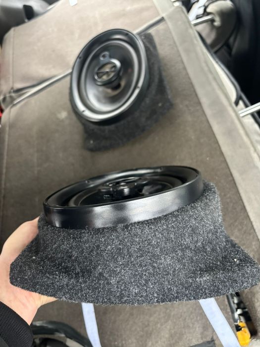 Продам динамики JBL