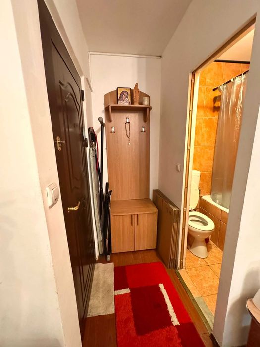 Garsonieră de vânzare