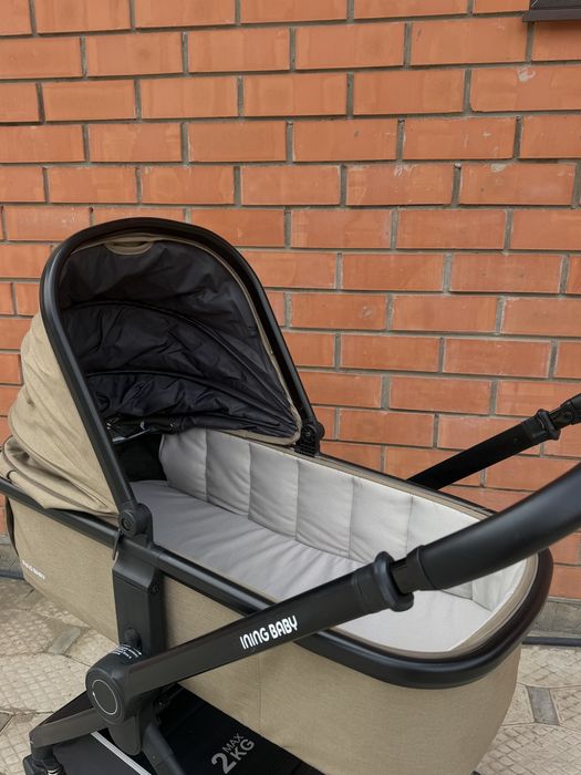 Продам коляску Ining Baby