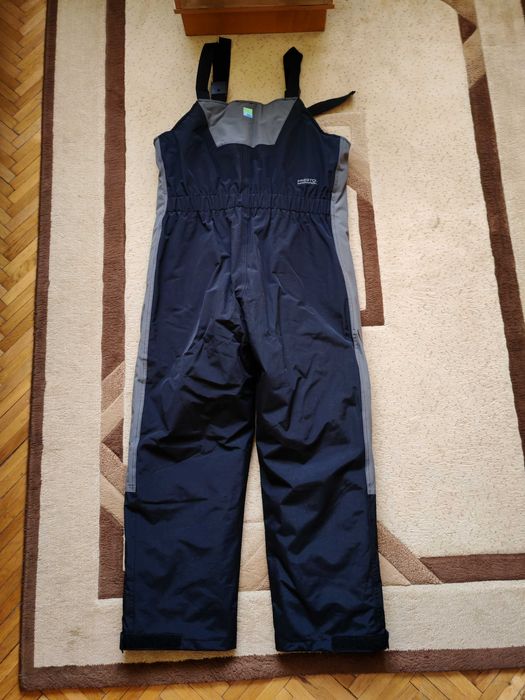 Vând costum de iarna Preston Celsius.