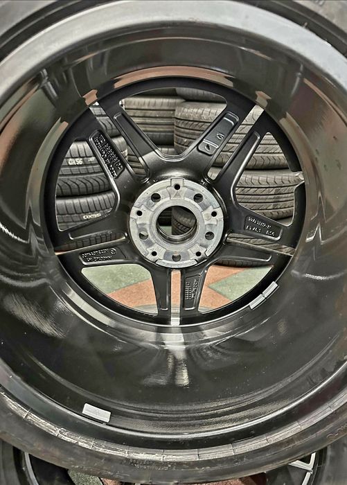 Оригинални AMG 19"джанти+летни гуми Mercedes S класа W223