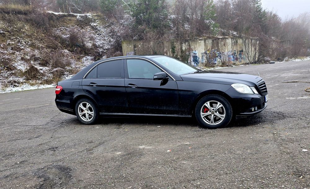 Мерцедес E 200 като НОВ