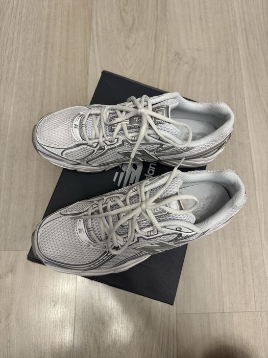 Продам кроссовки New balance
