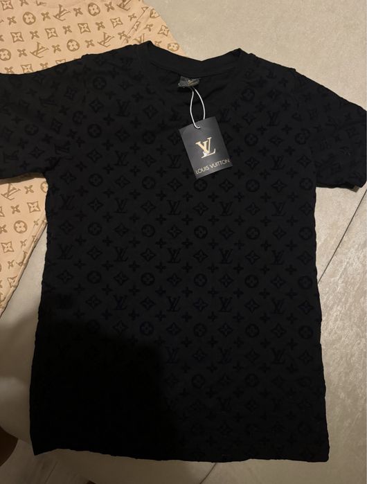 Тениски Louis Vuitton