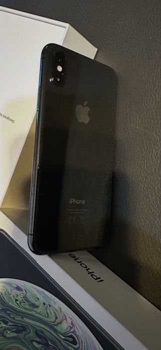 Телефон Iphone XS