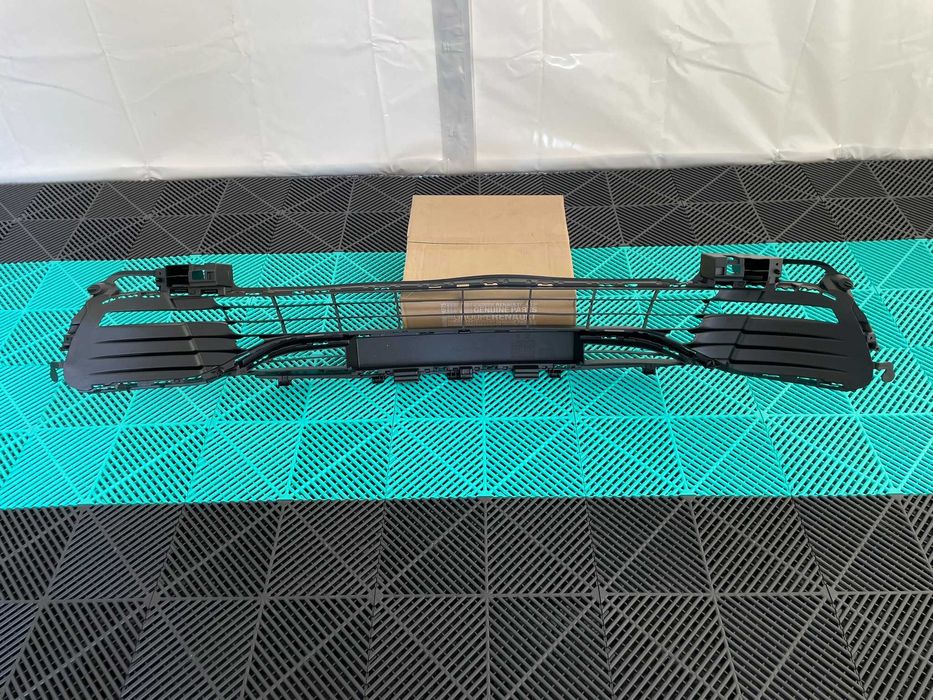 Gria inferioara bara fata Renault Clio 4 RS 2012-2015 noua originala