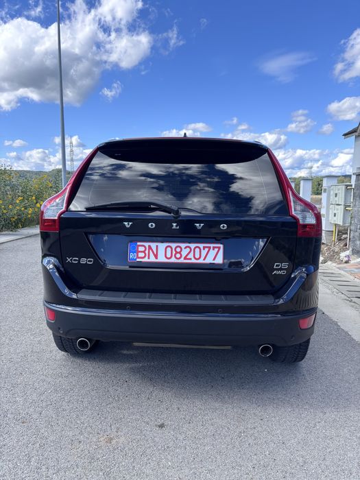 Volvo XC 60 2.4 diesel , 215 cp , an 2012 , 4x4, înmatriculată RO