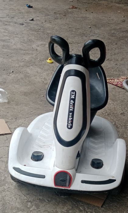 Детские машинки продам