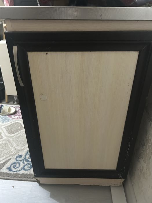 Кухнный шкаф  екеуі 15 мың