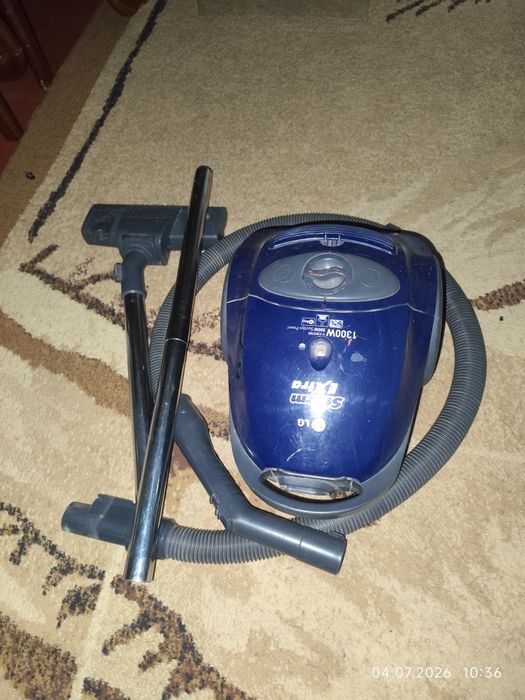 Пылесос LG 1300W